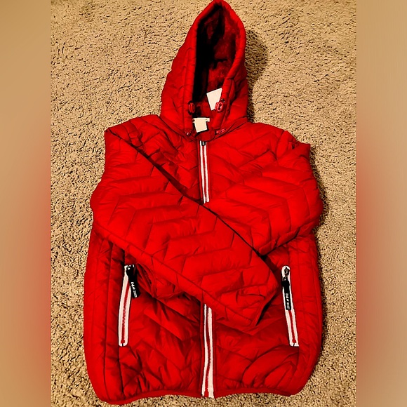 Maddie & Michelle red WARM girls’ coat, size 18 - Picture 1 of 2